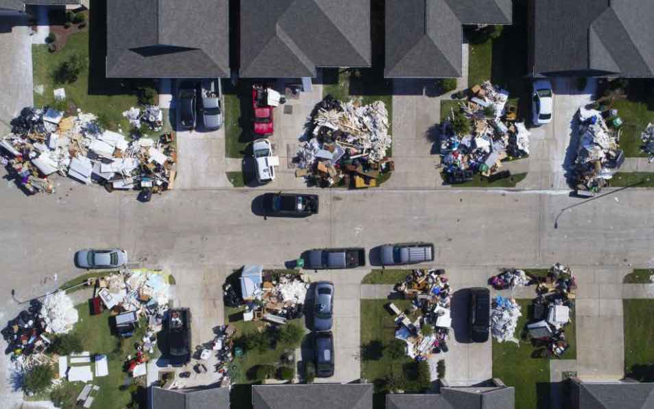 disaster-debris-removal-harvey