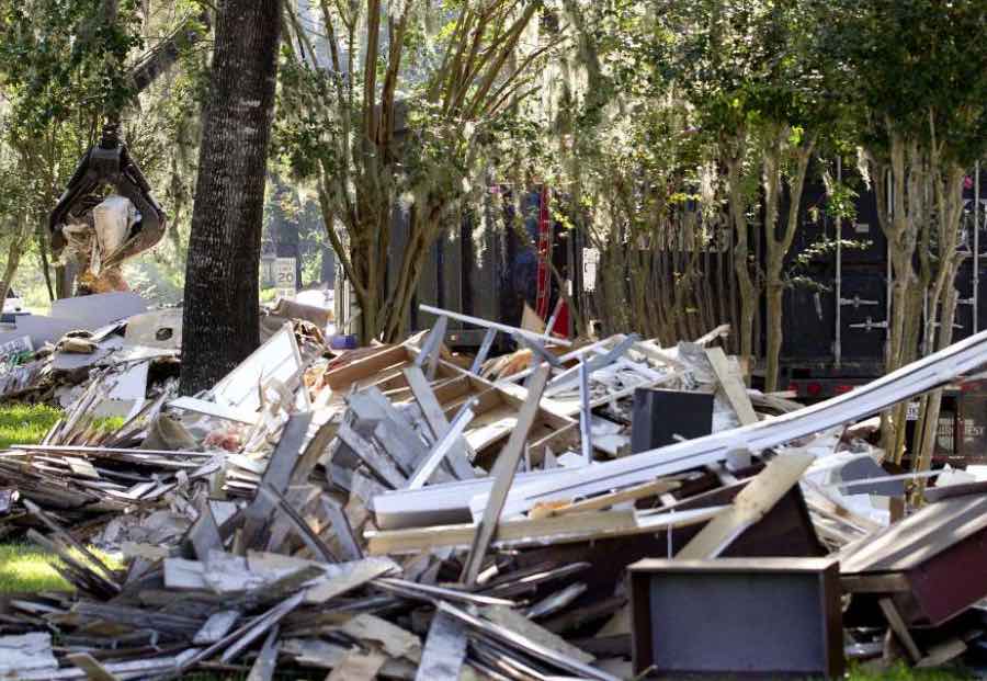 disaster-debris-removal-harvey